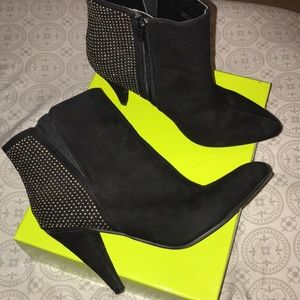 FOREVER 21 STUDDED HEEL BOOTIES